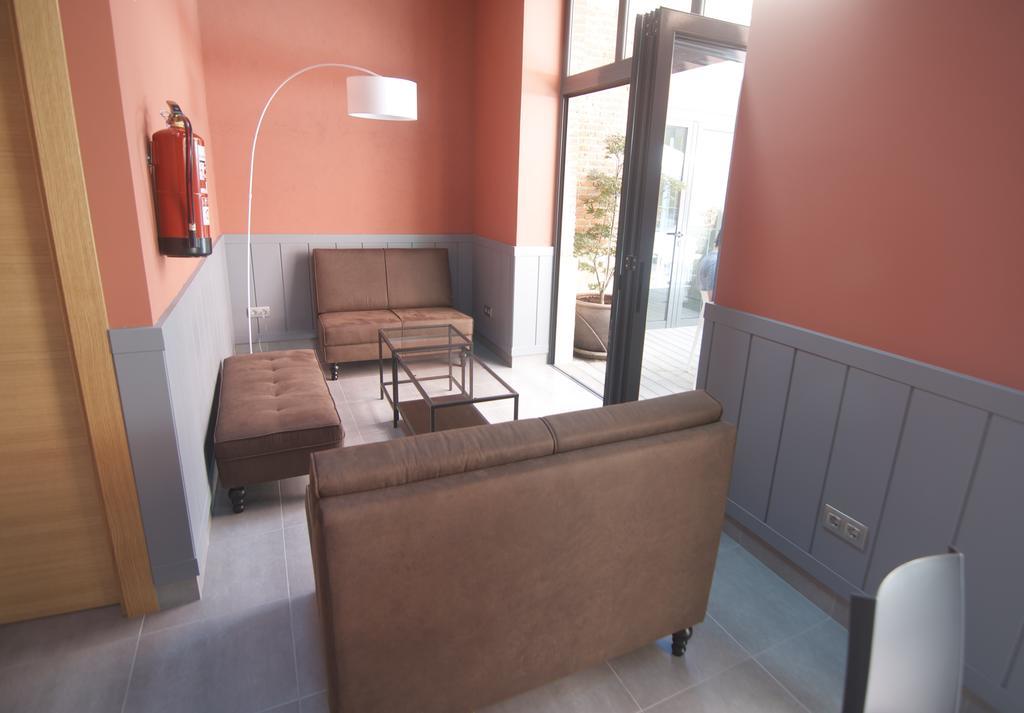 וייאדוליד The Book Factory Hostel מראה חיצוני תמונה