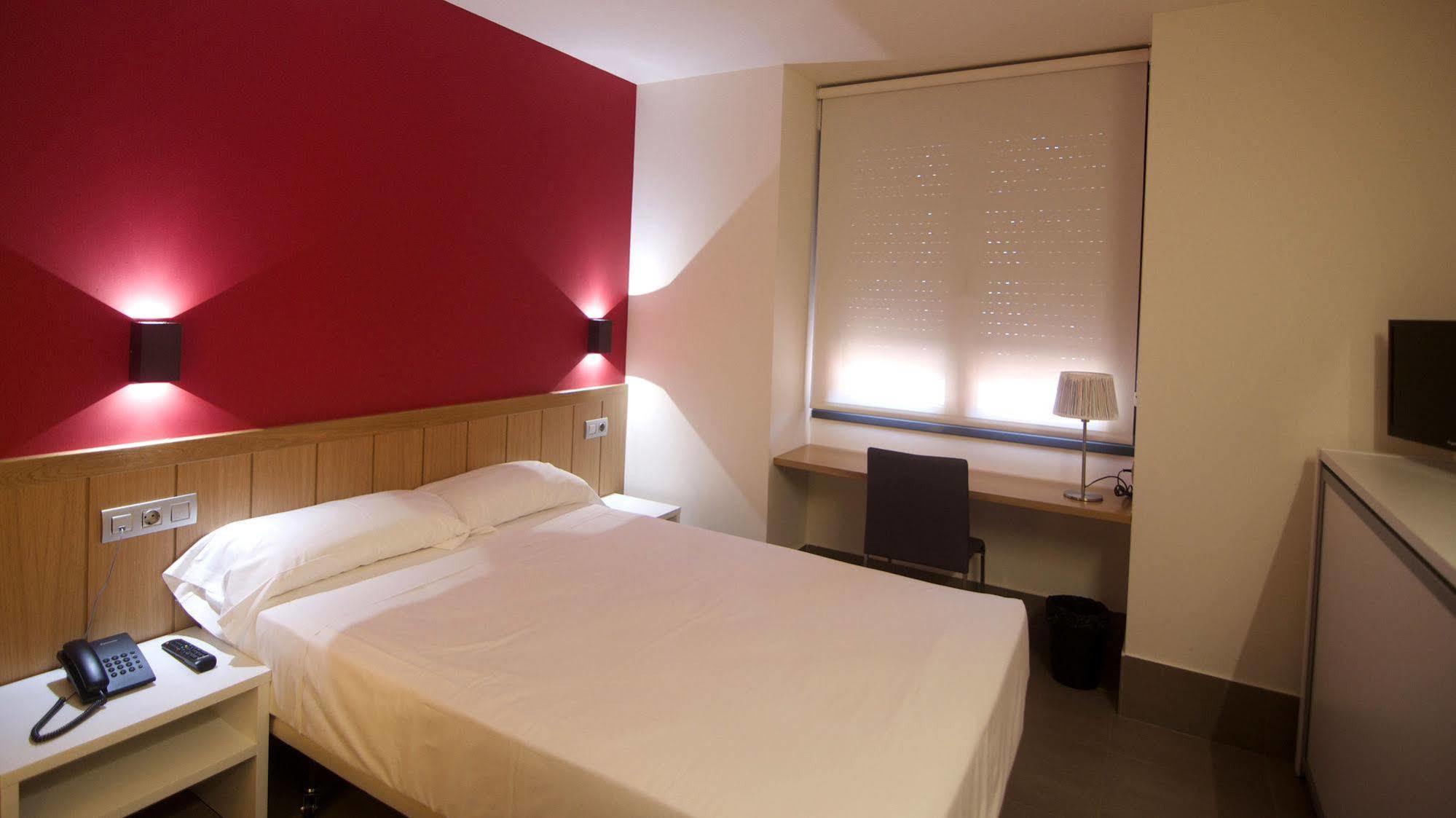 וייאדוליד The Book Factory Hostel מראה חיצוני תמונה