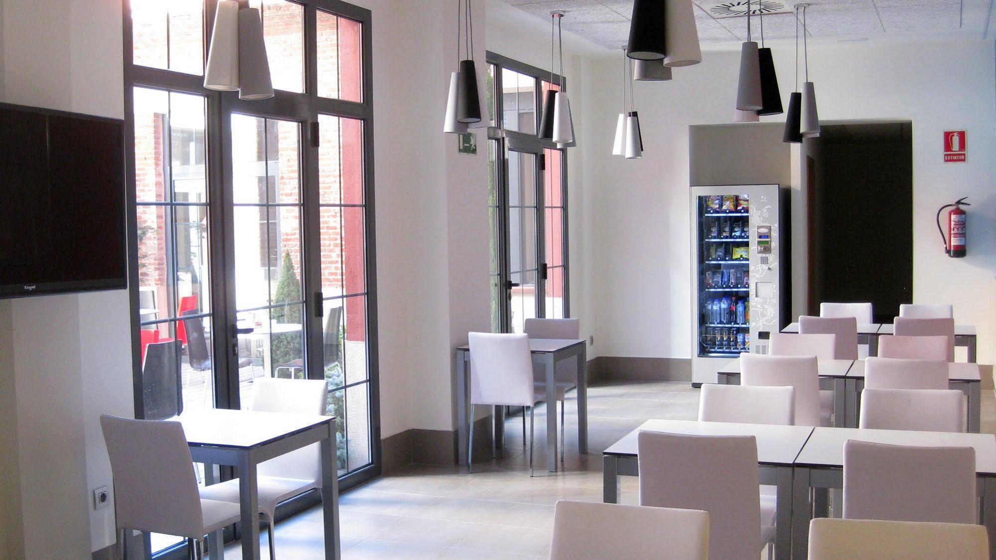 וייאדוליד The Book Factory Hostel מראה חיצוני תמונה