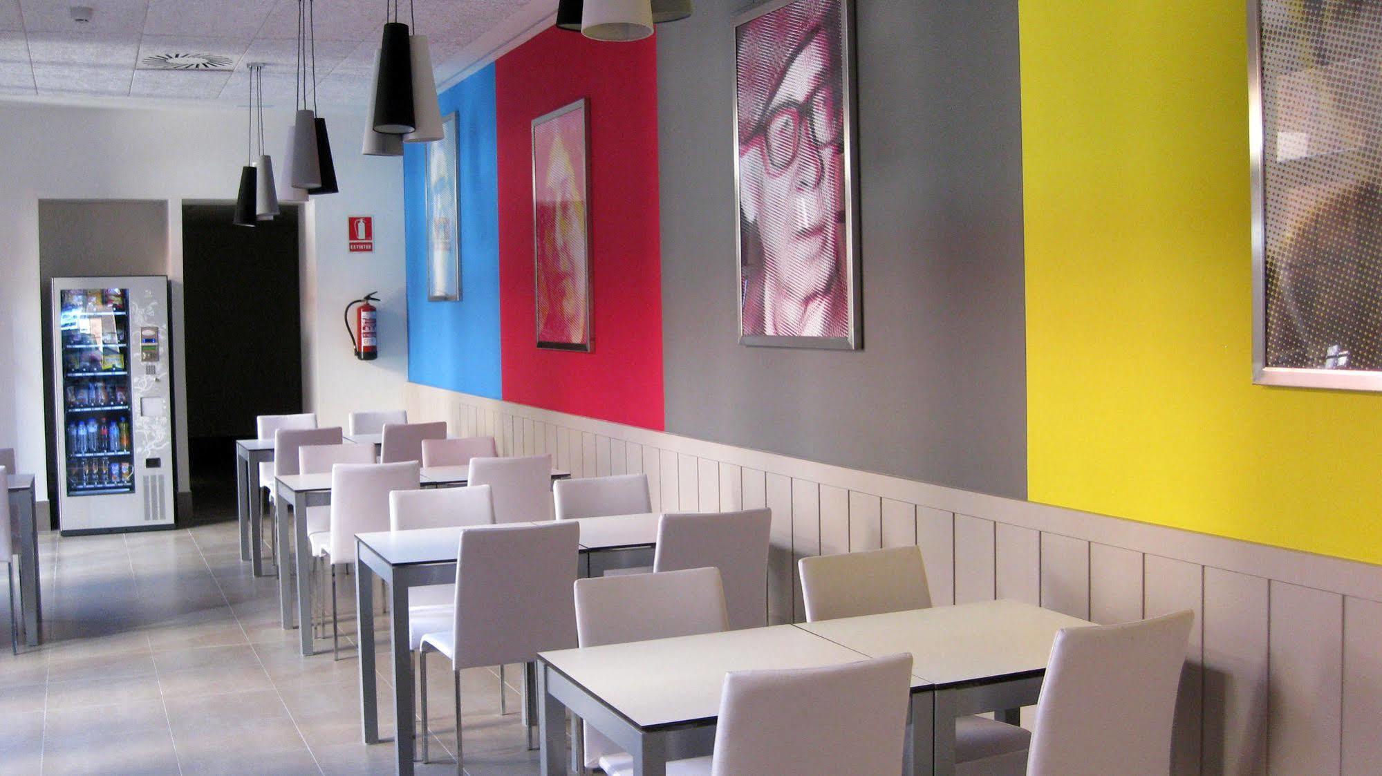 וייאדוליד The Book Factory Hostel מראה חיצוני תמונה